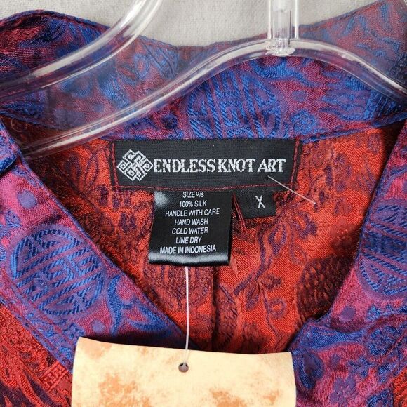Women's Endless Knot Art Blouse Saigon Top Red Long Sleeve One Size NWT - Picture 5 of 9